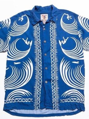 Mambo Loud Shirts Men's
Medium Surfer Blue Hawaiian
Aloha Rayon Vintage